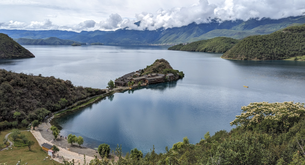 d2b5ca33bd970f64a6301fa75ae2eb22 12