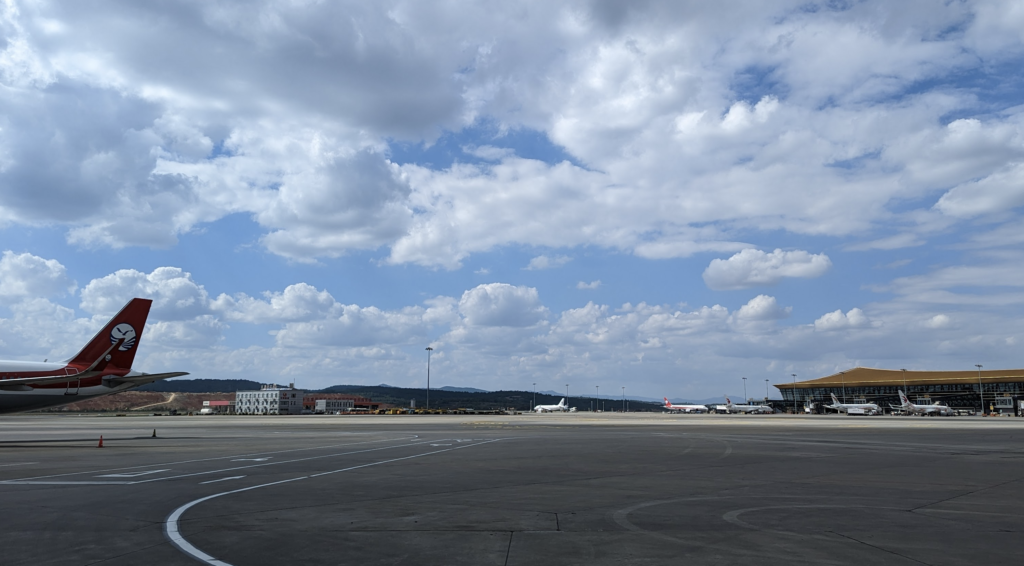 d2b5ca33bd970f64a6301fa75ae2eb22 4