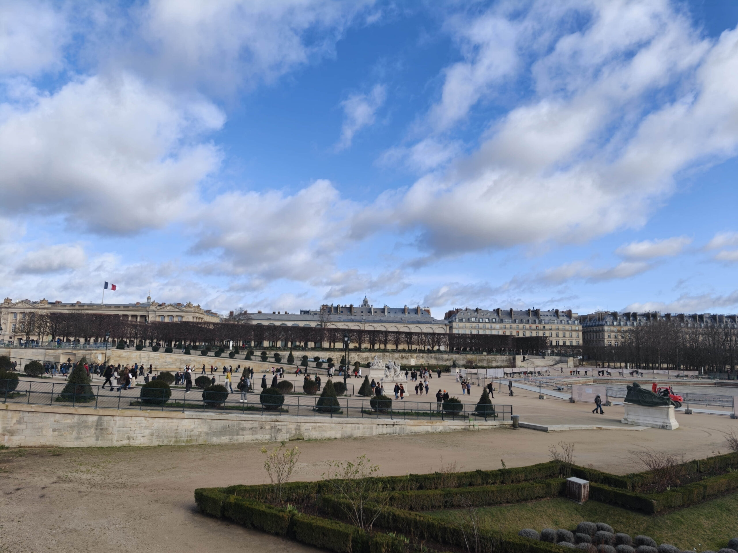 2026 法国之旅 Day 2:逛吃巴黎 & 领悟 - 9 IMG20260216112045